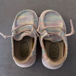 Hey Dude Pink Moccasins Soft Flexible Design